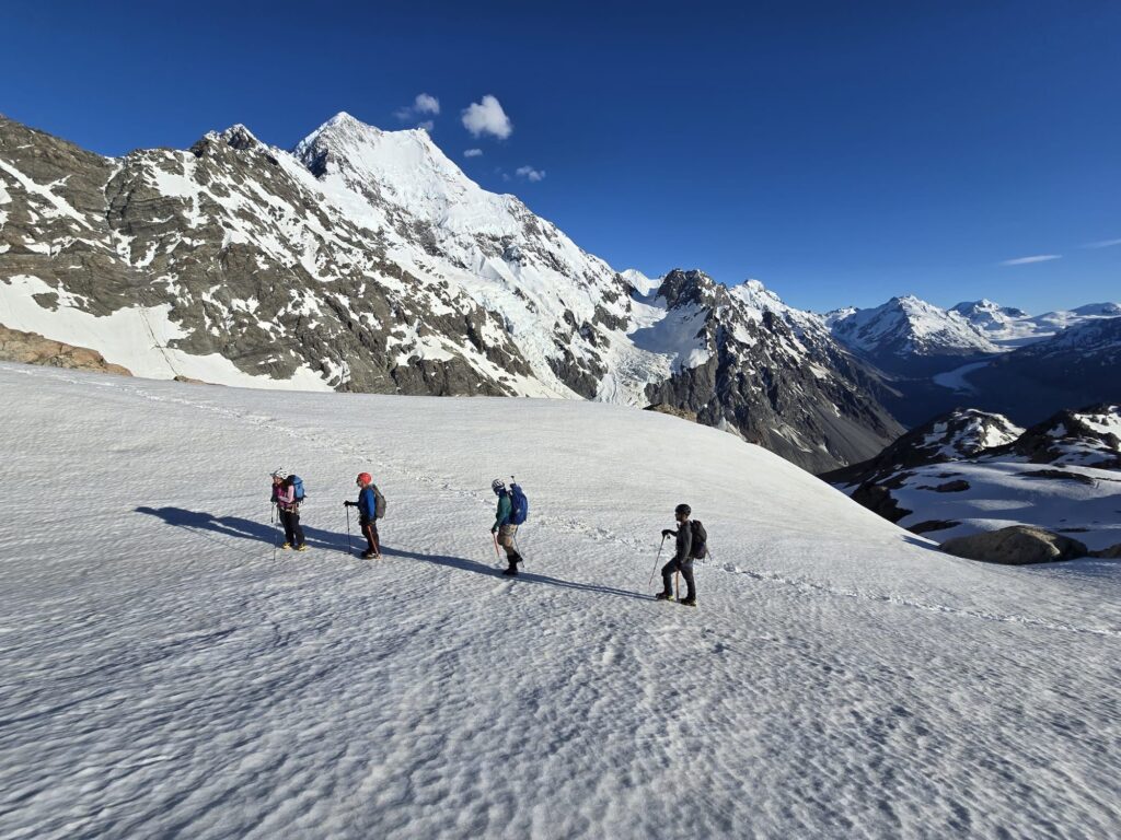 The team hiking in the sno